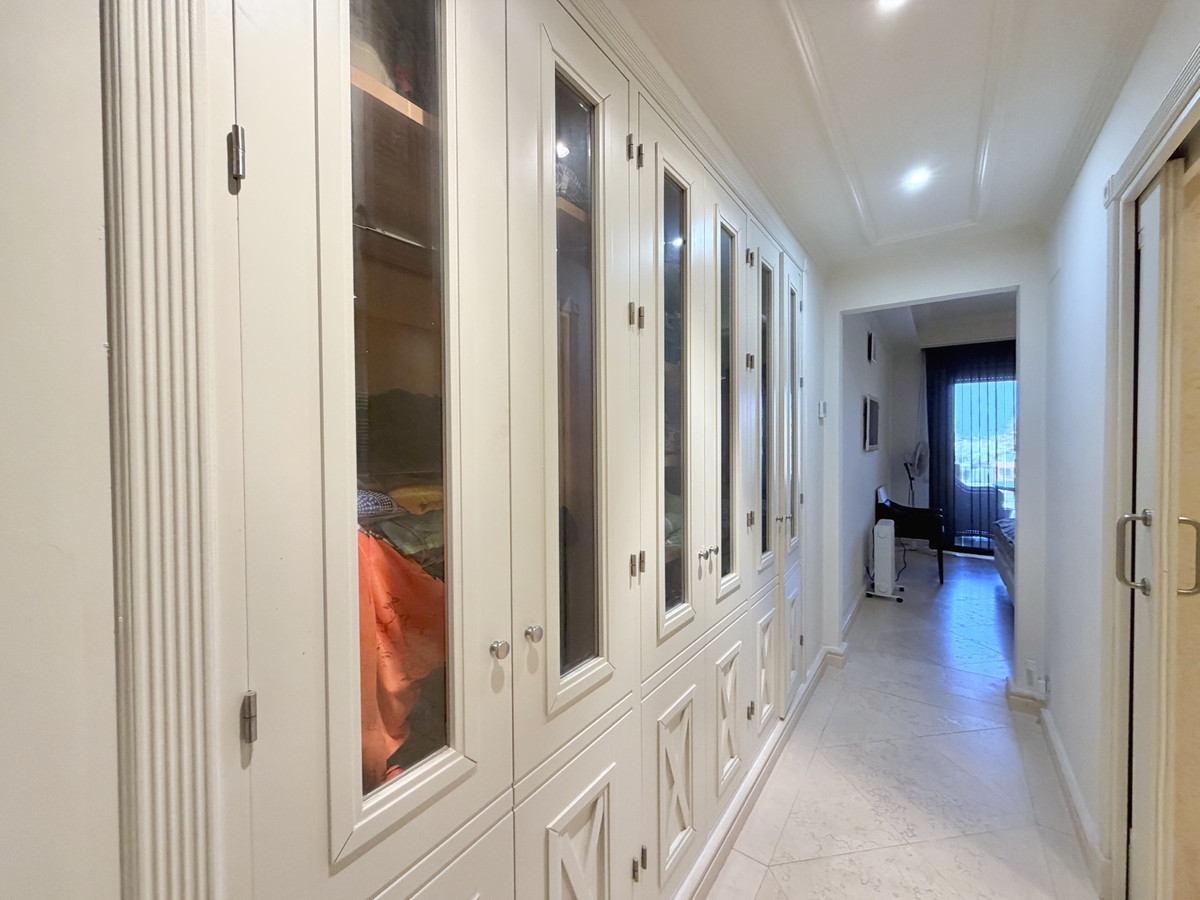 Appartement te koop in Estepona | 2 slaapkamers H5436232