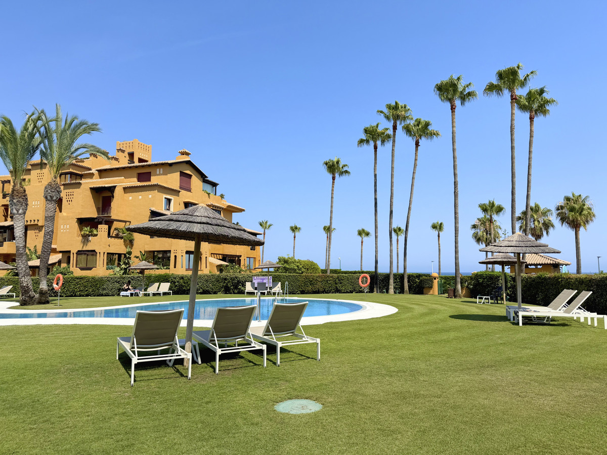 Appartement te koop in Estepona | 2 slaapkamers H5436232