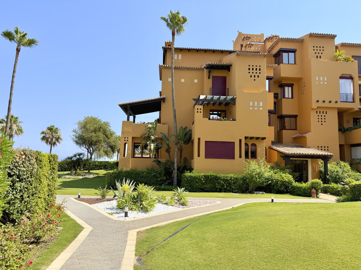 Appartement te koop in Estepona | 2 slaapkamers H5436232