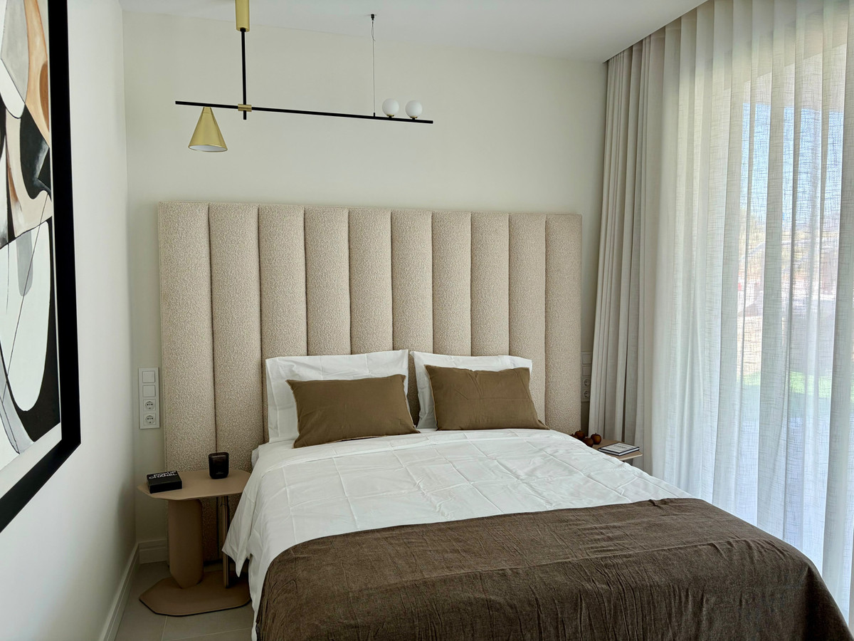 Appartement te koop in Estepona | 4 slaapkamers H5436250