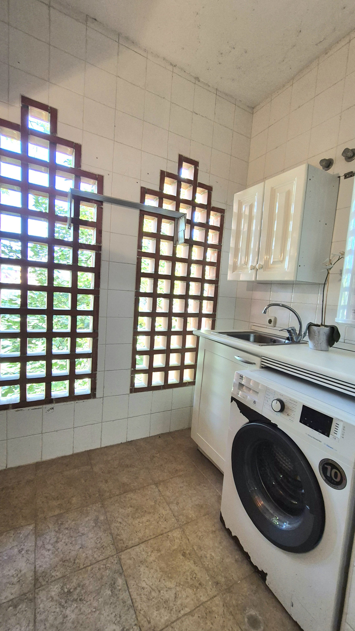 Property main view 32