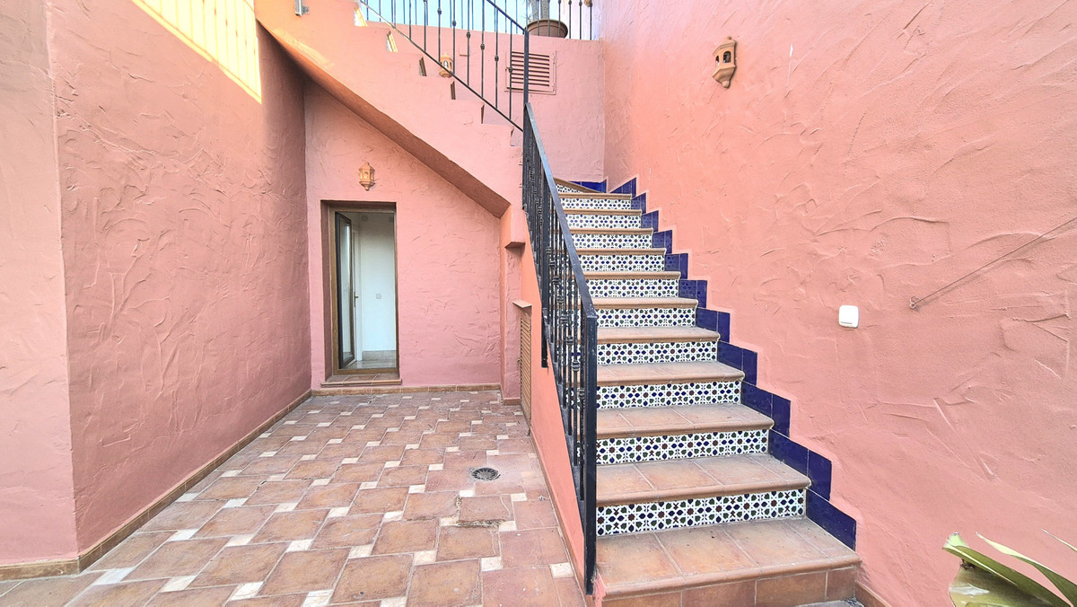 Property main view 44