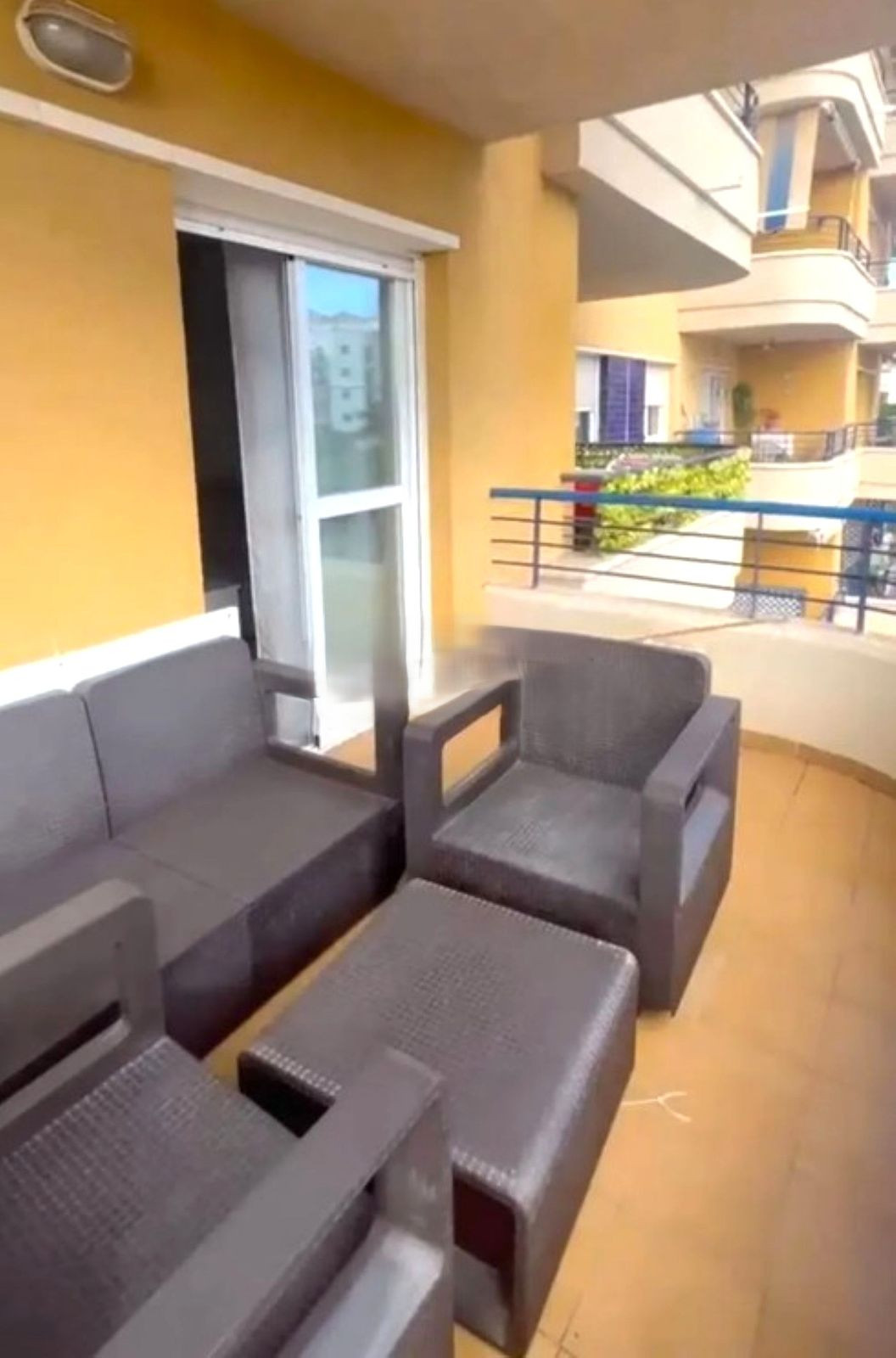 Appartement te koop in Estepona | 1 slaapkamers H5437354