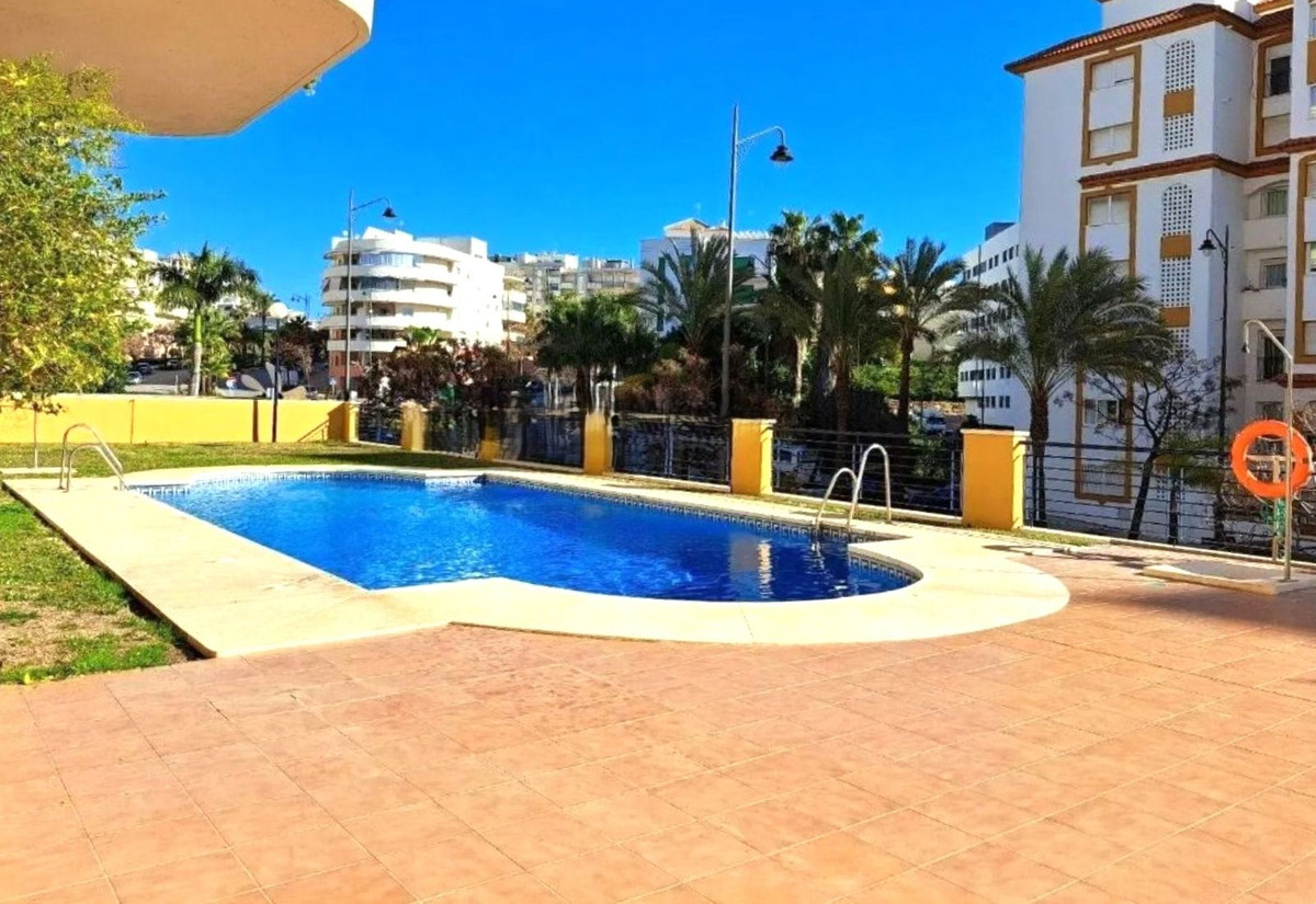 Appartement te koop in Estepona | 1 slaapkamers H5437354