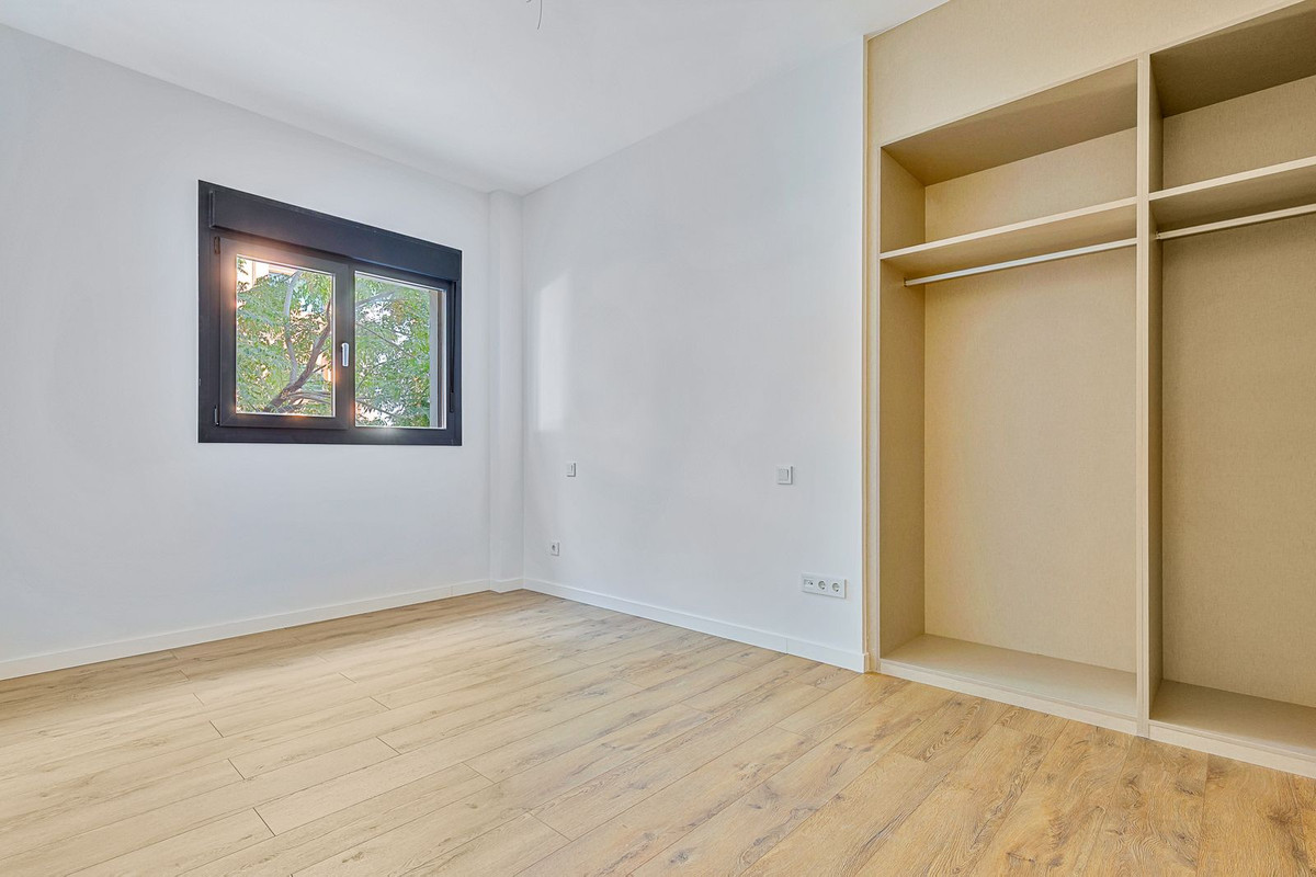 Appartement te koop in Estepona | 2 slaapkamers H5437429