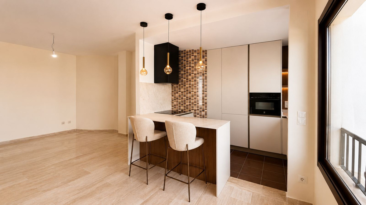 Appartement te koop in Estepona | 2 slaapkamers H5438368