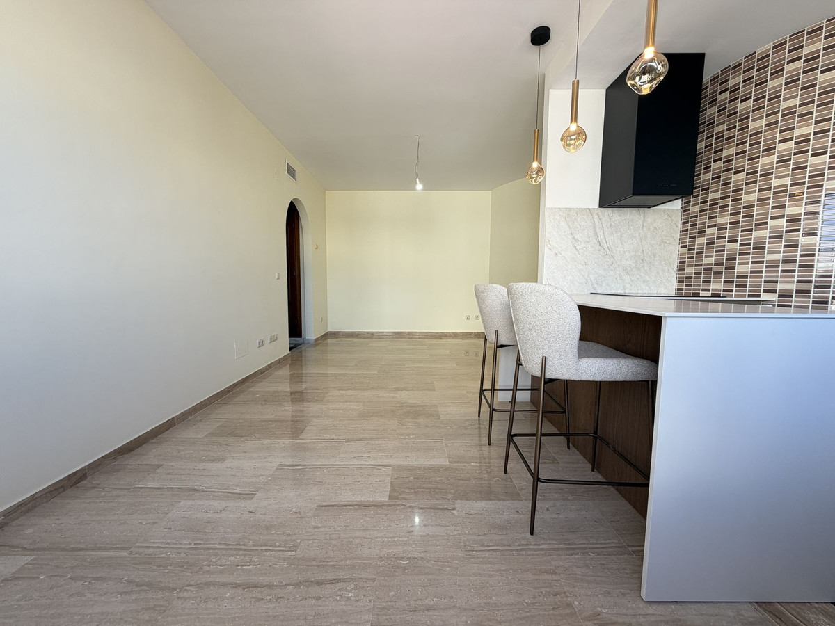 Appartement te koop in Estepona | 2 slaapkamers H5438368