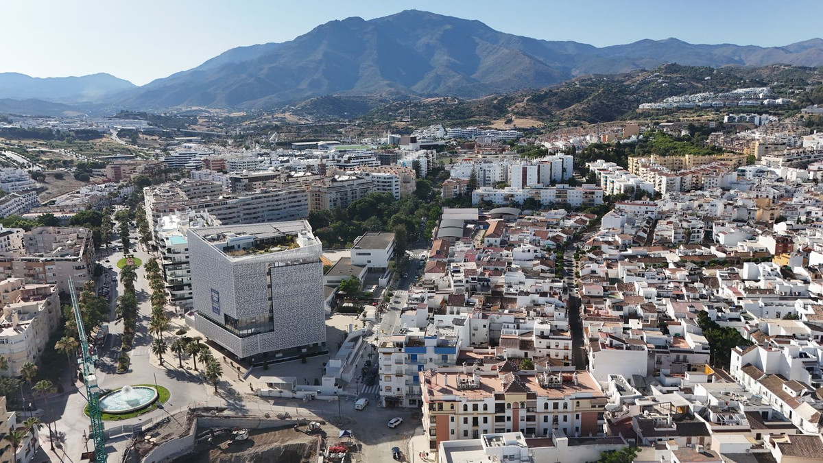 Appartement te koop in Estepona | 2 slaapkamers H5438368