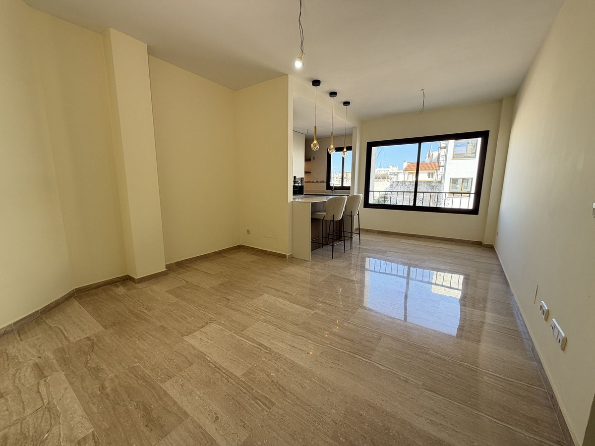 Appartement te koop in Estepona | 2 slaapkamers H5438368
