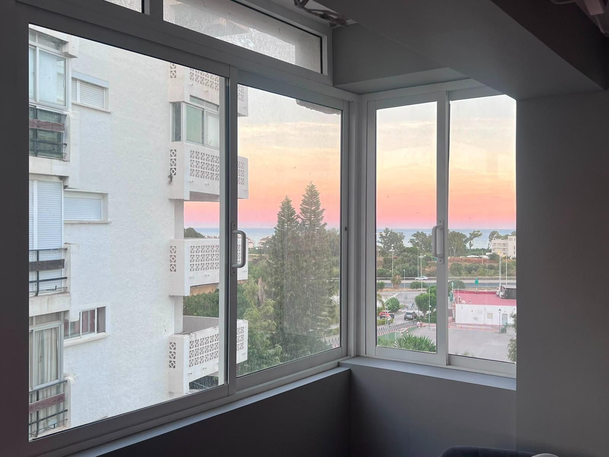 Appartement te koop in Estepona | 3 slaapkamers H5438860