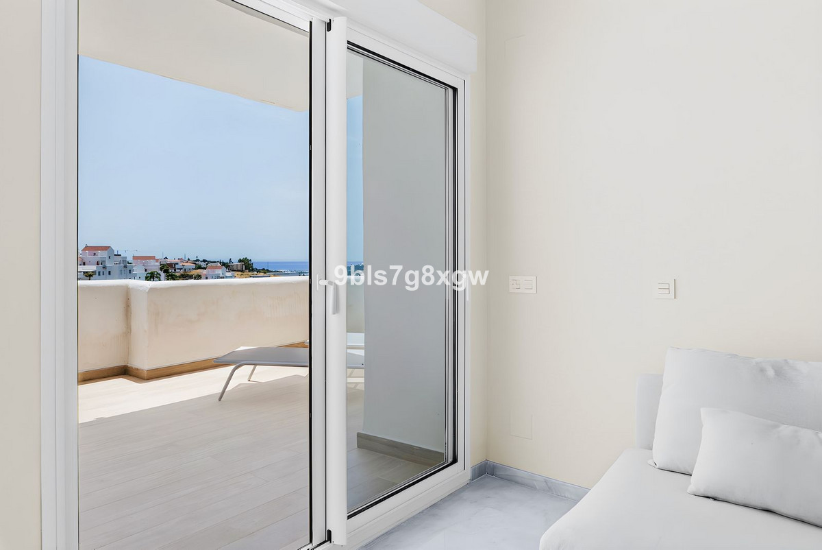 Appartement te koop in Estepona | 2 slaapkamers H5439541