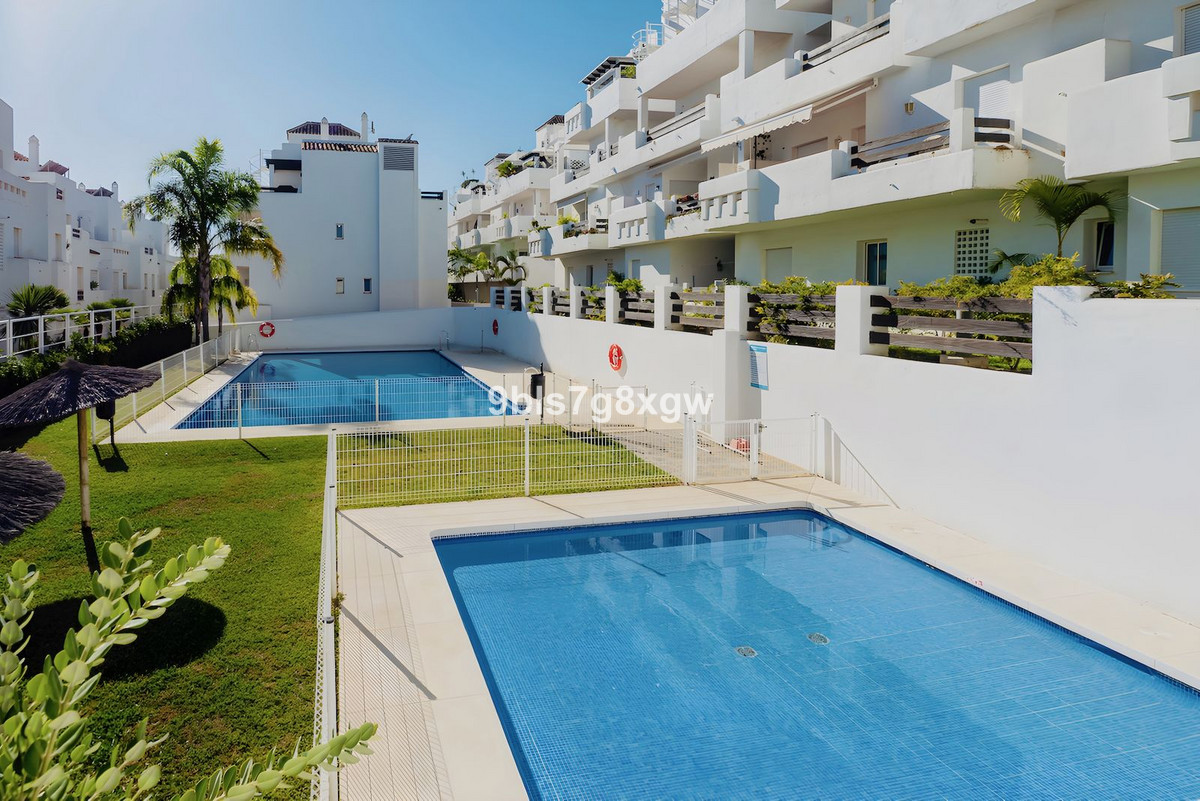 Appartement te koop in Estepona | 2 slaapkamers H5439541