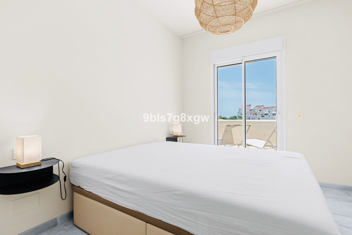 Appartement te koop in Estepona | 2 slaapkamers H5439541