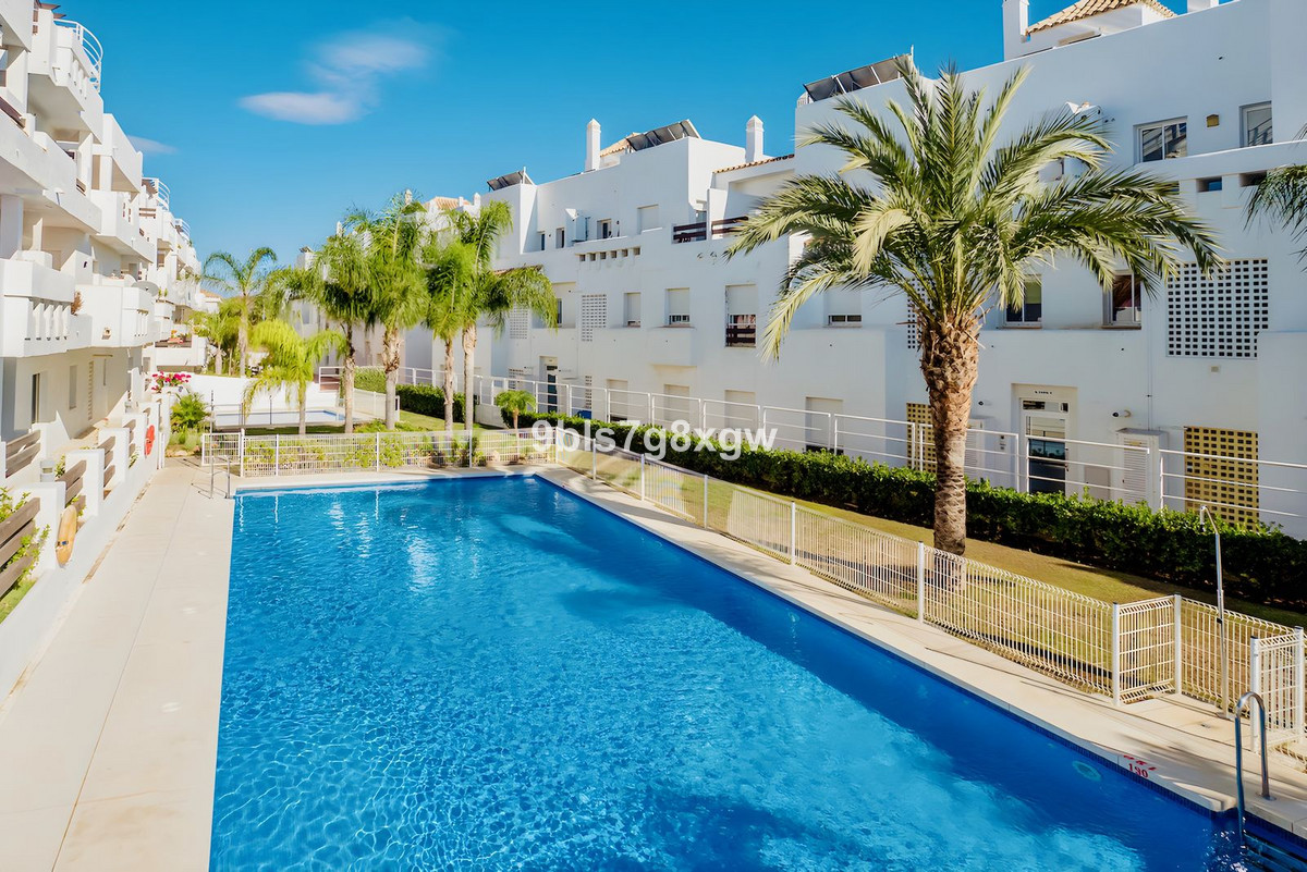 Appartement te koop in Estepona | 2 slaapkamers H5439541