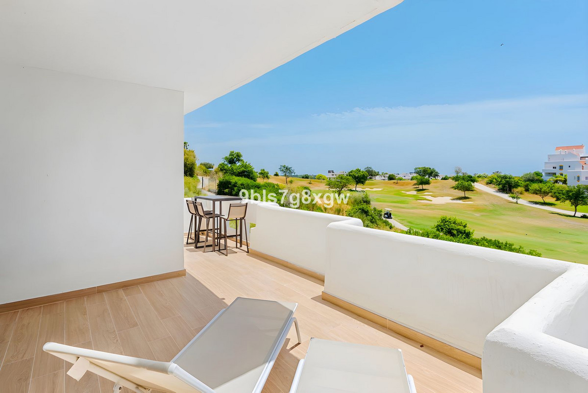 Appartement te koop in Estepona | 2 slaapkamers H5439541