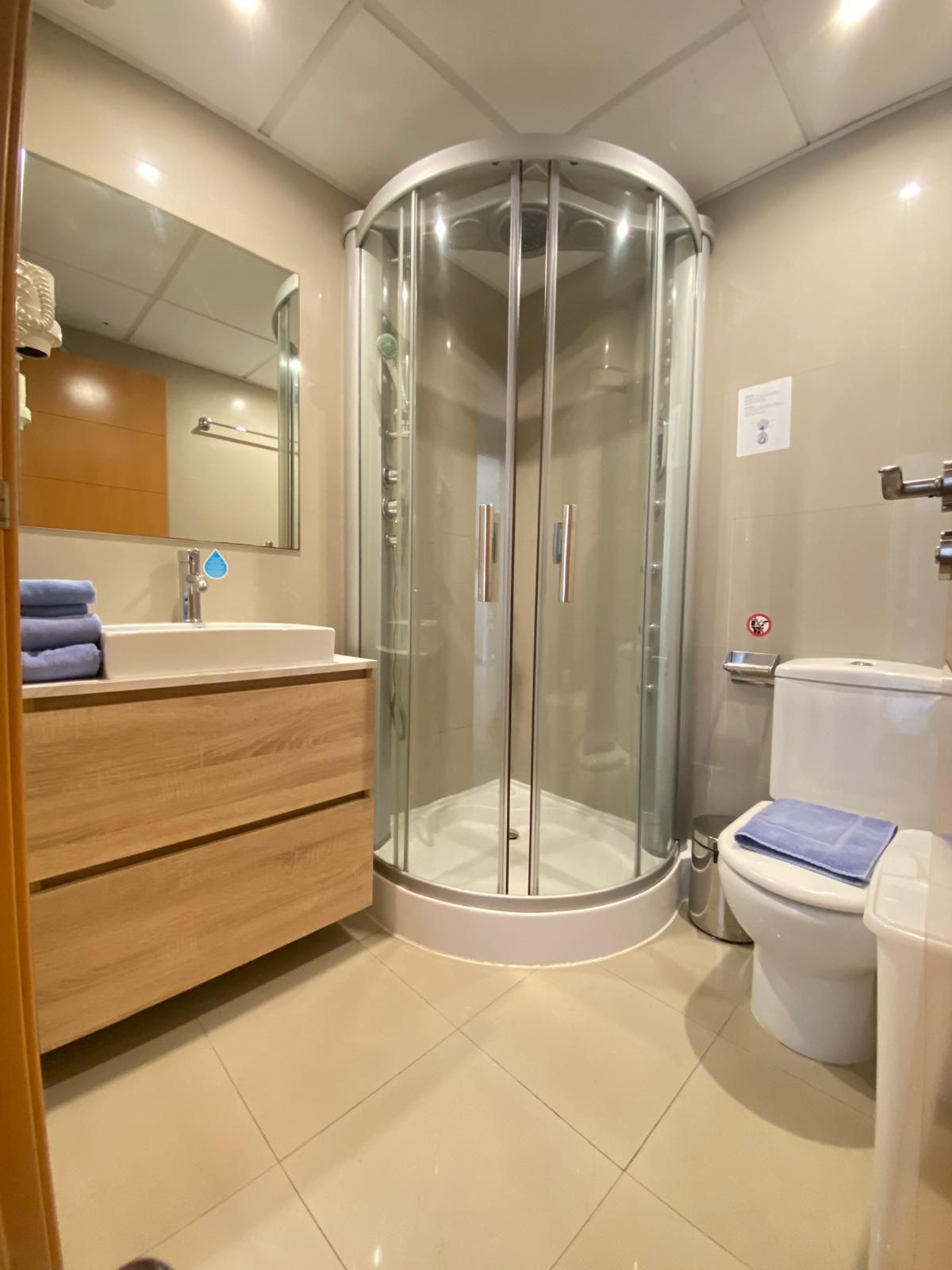 Appartement te koop in Estepona | 2 slaapkamers H5439850