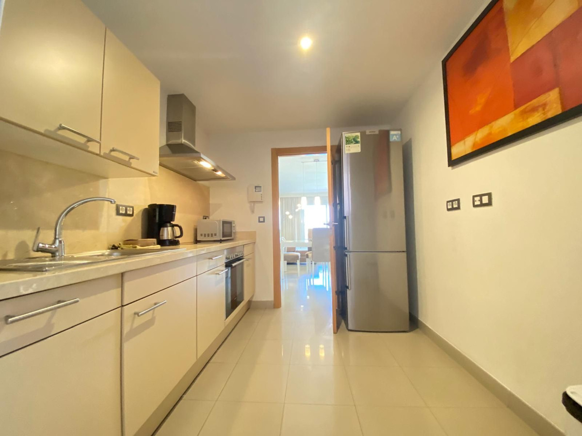 Appartement te koop in Estepona | 2 slaapkamers H5439850