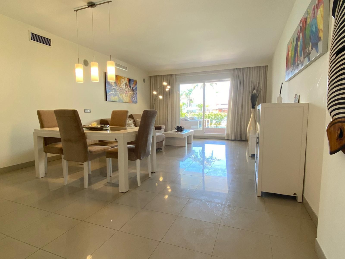 Appartement te koop in Estepona | 2 slaapkamers H5439850