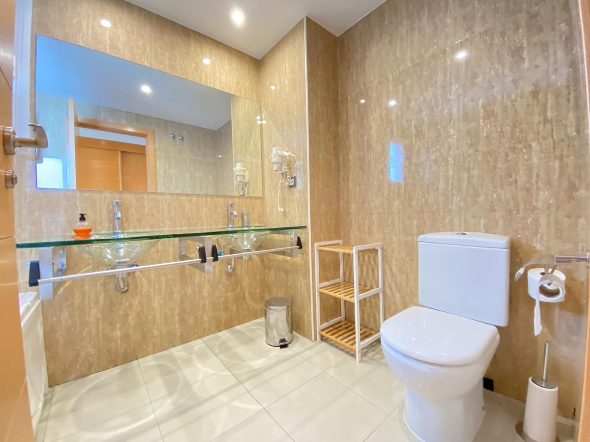 Appartement te koop in Estepona | 2 slaapkamers H5439880