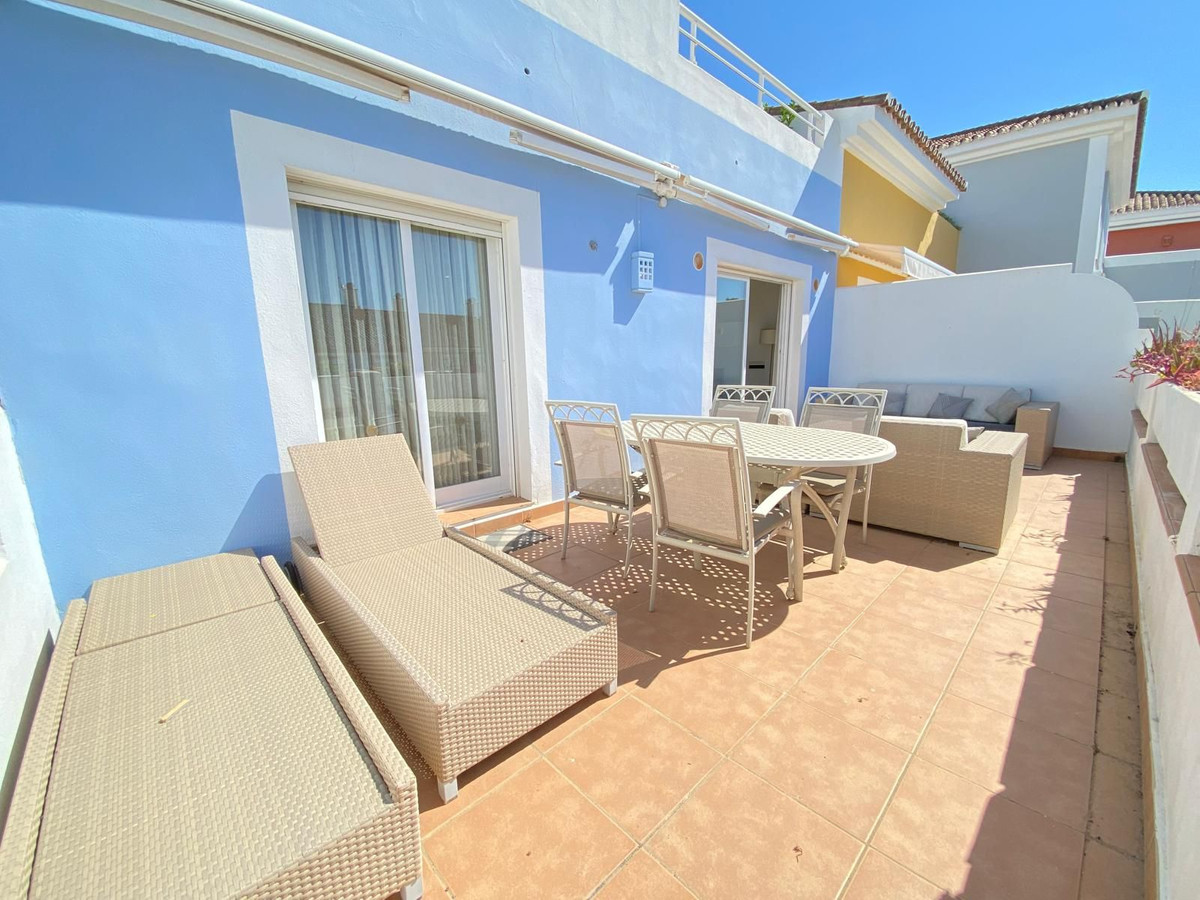 Appartement te koop in Estepona | 2 slaapkamers H5439880