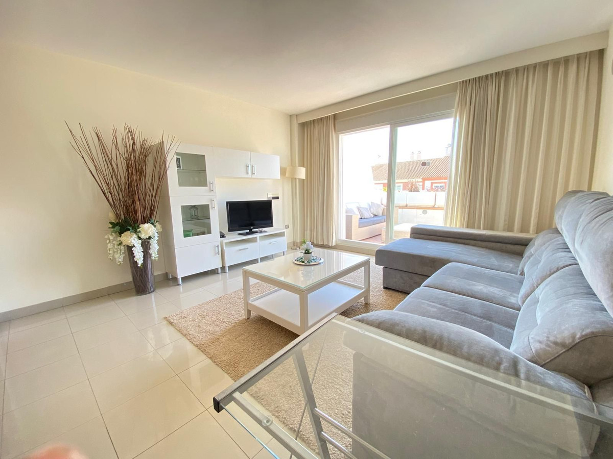 Appartement te koop in Estepona | 2 slaapkamers H5439880