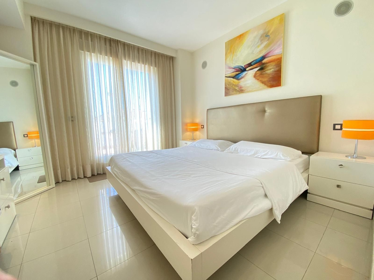 Appartement te koop in Estepona | 2 slaapkamers H5439880