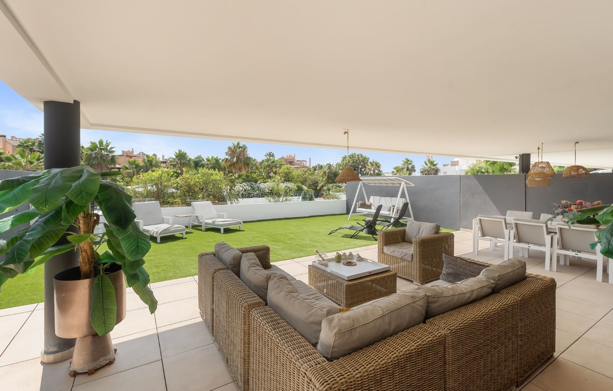 Appartement te koop in Estepona | 3 slaapkamers H5440417