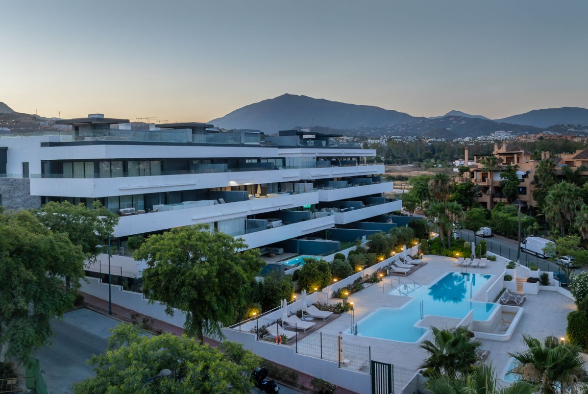 Appartement te koop in Estepona | 3 slaapkamers H5440417