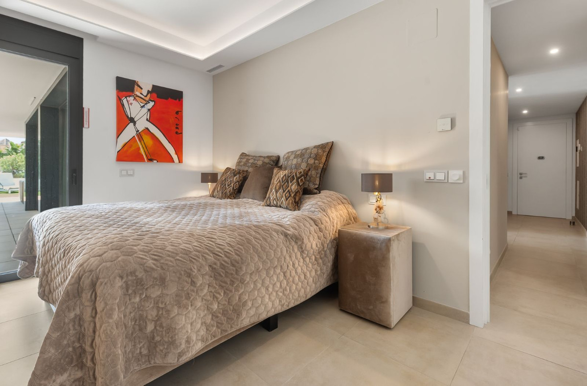 Appartement te koop in Estepona | 3 slaapkamers H5440417