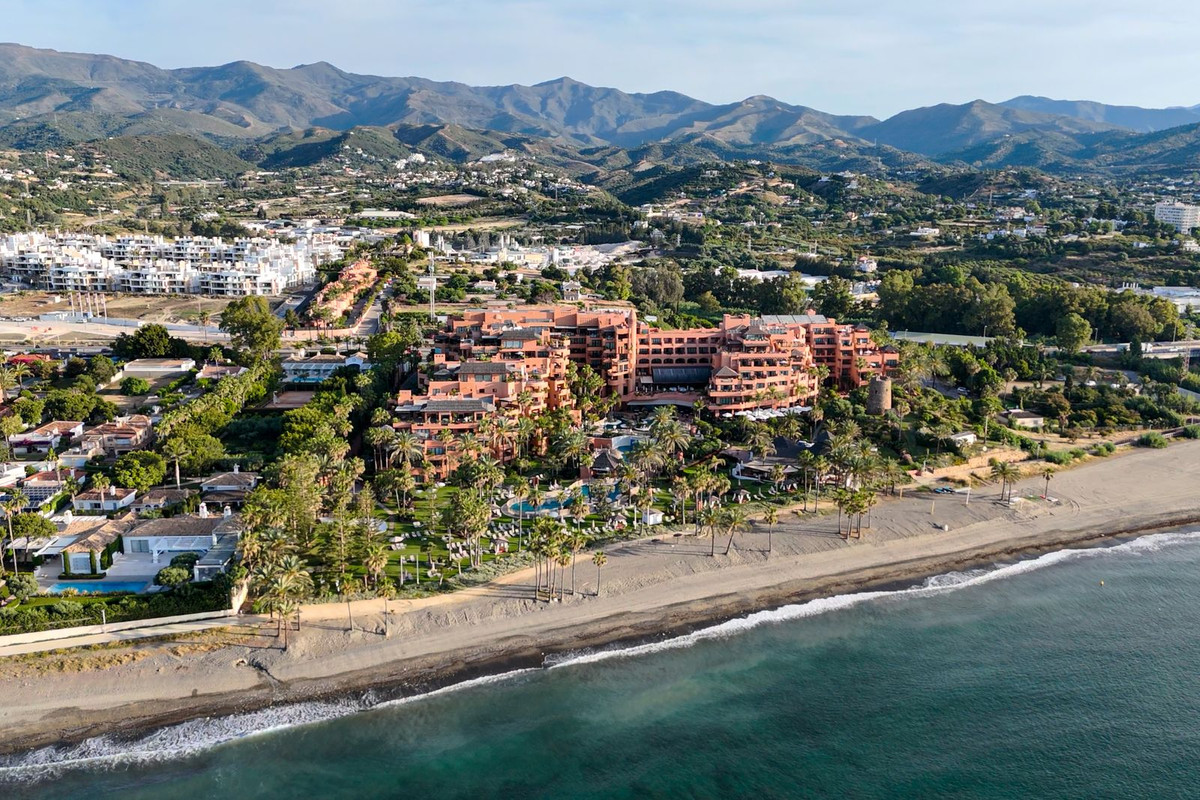 Appartement te koop in Estepona | 2 slaapkamers H5440534