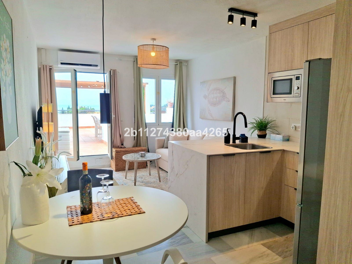 Duplex te koop in Estepona | 1 slaapkamers H5440561