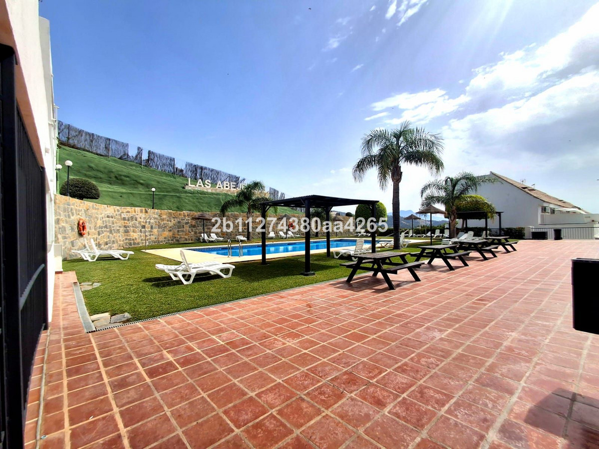 Duplex te koop in Estepona | 1 slaapkamers H5440561
