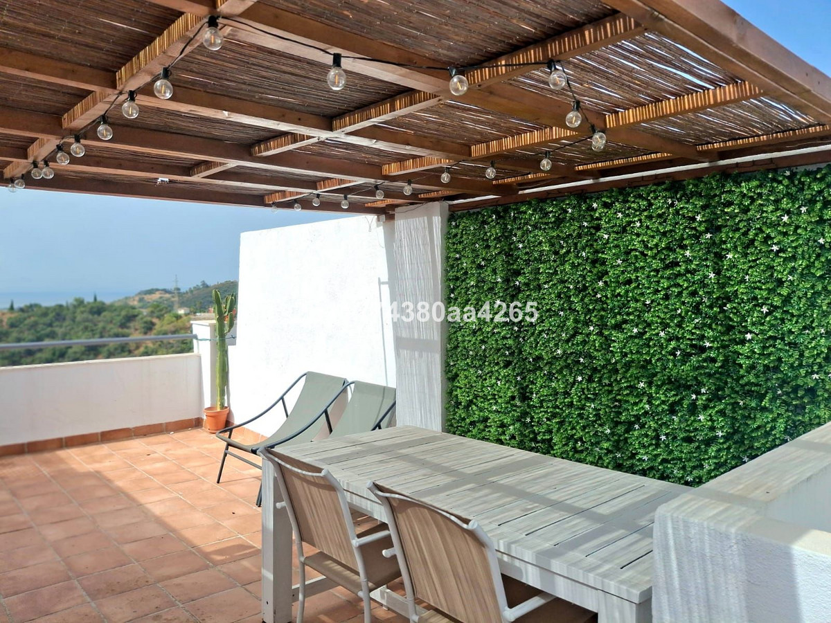 Duplex te koop in Estepona | 1 slaapkamers H5440561