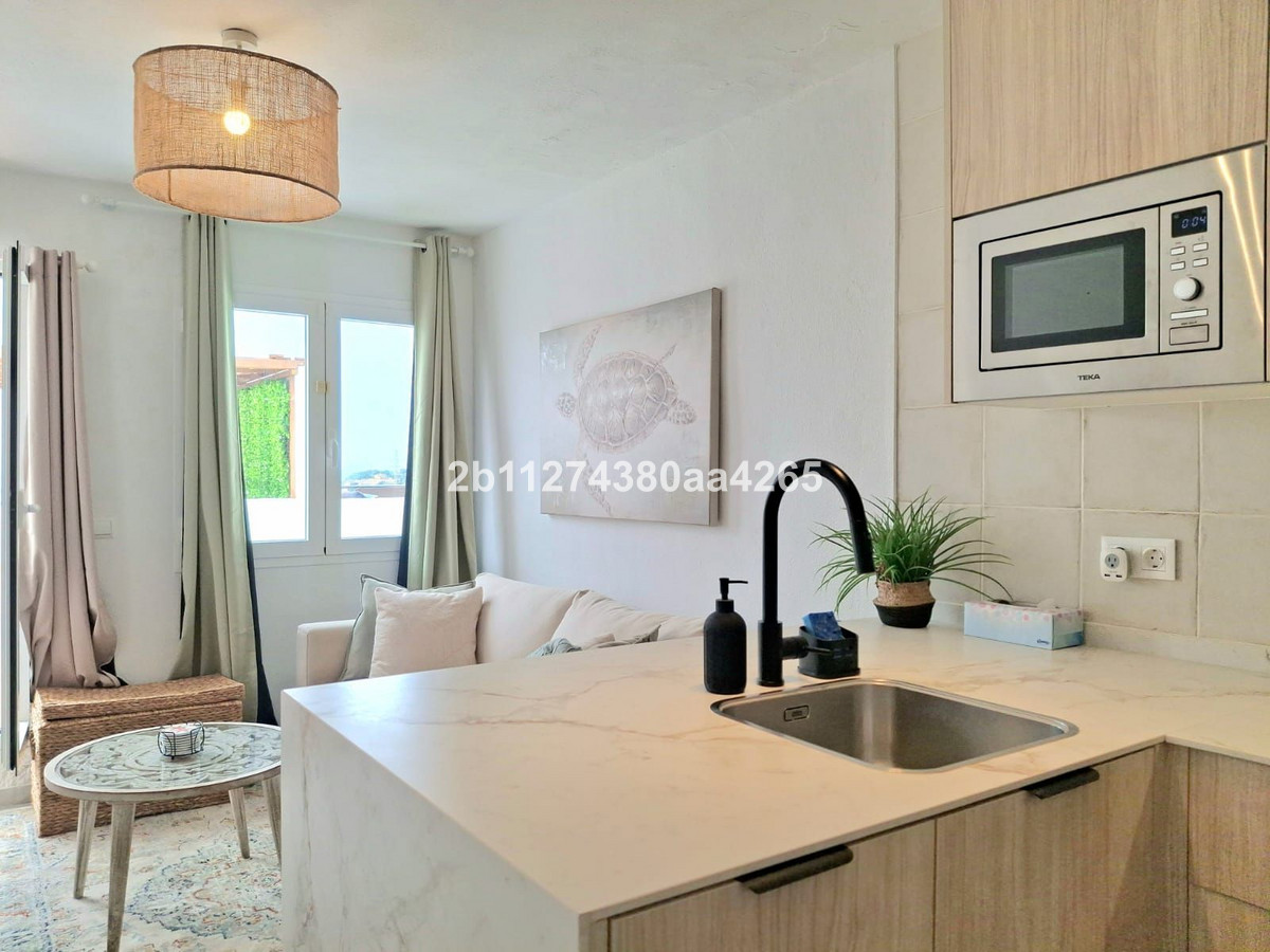 Duplex te koop in Estepona | 1 slaapkamers H5440561