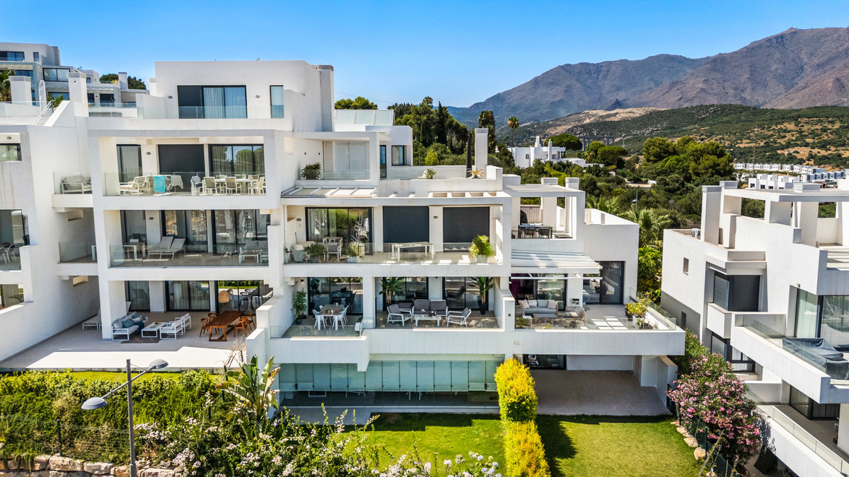 Appartement te koop in Estepona | 2 slaapkamers H5440702