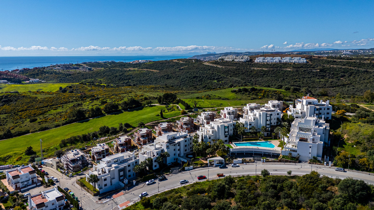 Appartement te koop in Estepona | 2 slaapkamers H5440702