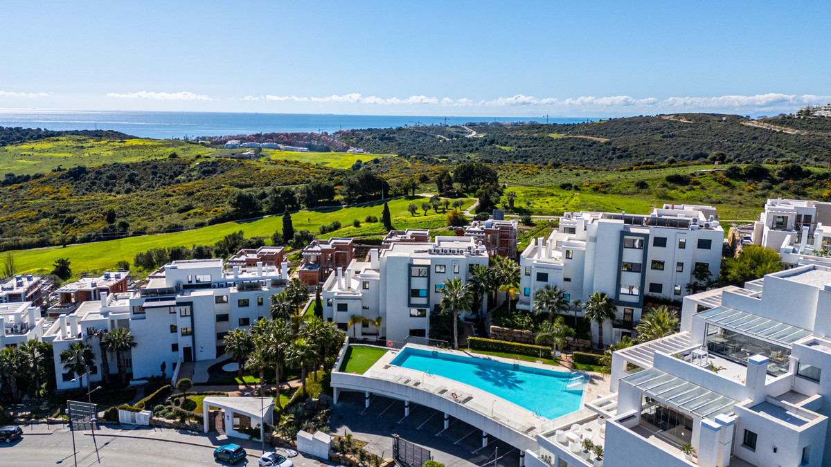 Appartement te koop in Estepona | 2 slaapkamers H5440702