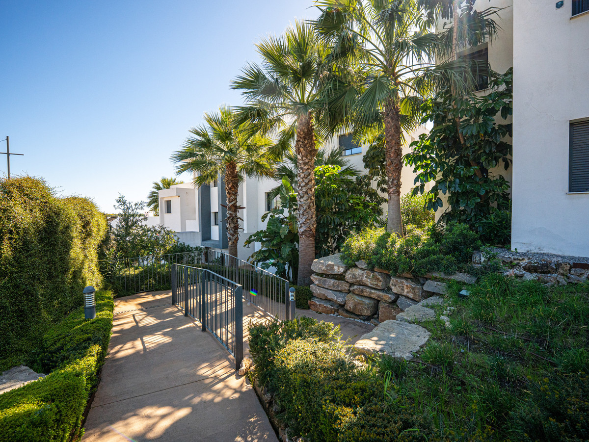 Appartement te koop in Estepona | 2 slaapkamers H5440702