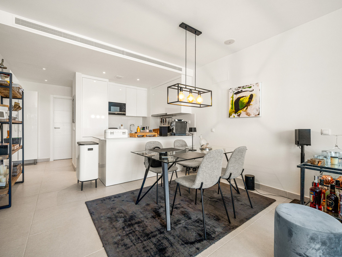Appartement te koop in Estepona | 2 slaapkamers H5440702