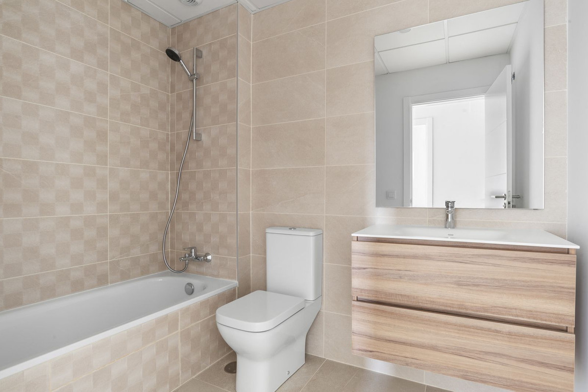 Penthouse te koop in Estepona | 3 slaapkamers H5441068