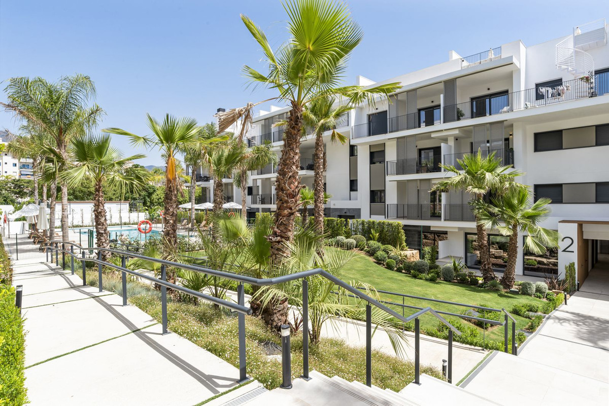 Penthouse te koop in Estepona | 3 slaapkamers H5441068