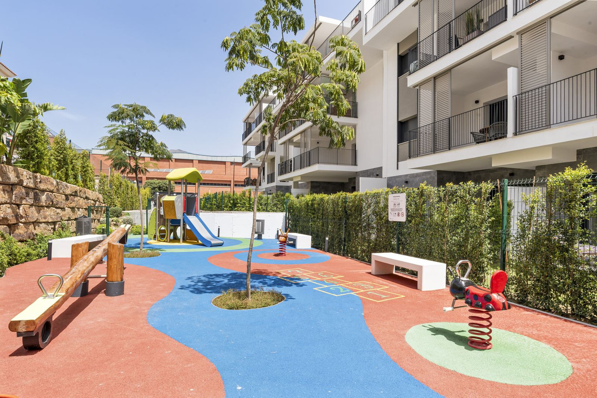 Penthouse te koop in Estepona | 3 slaapkamers H5441068