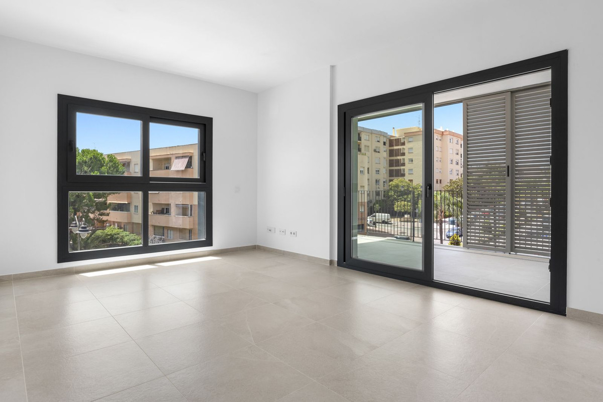 Penthouse te koop in Estepona | 3 slaapkamers H5441068