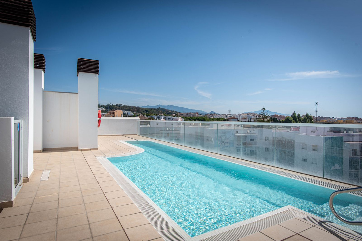 Appartement te koop in Estepona | 2 slaapkamers H5441077