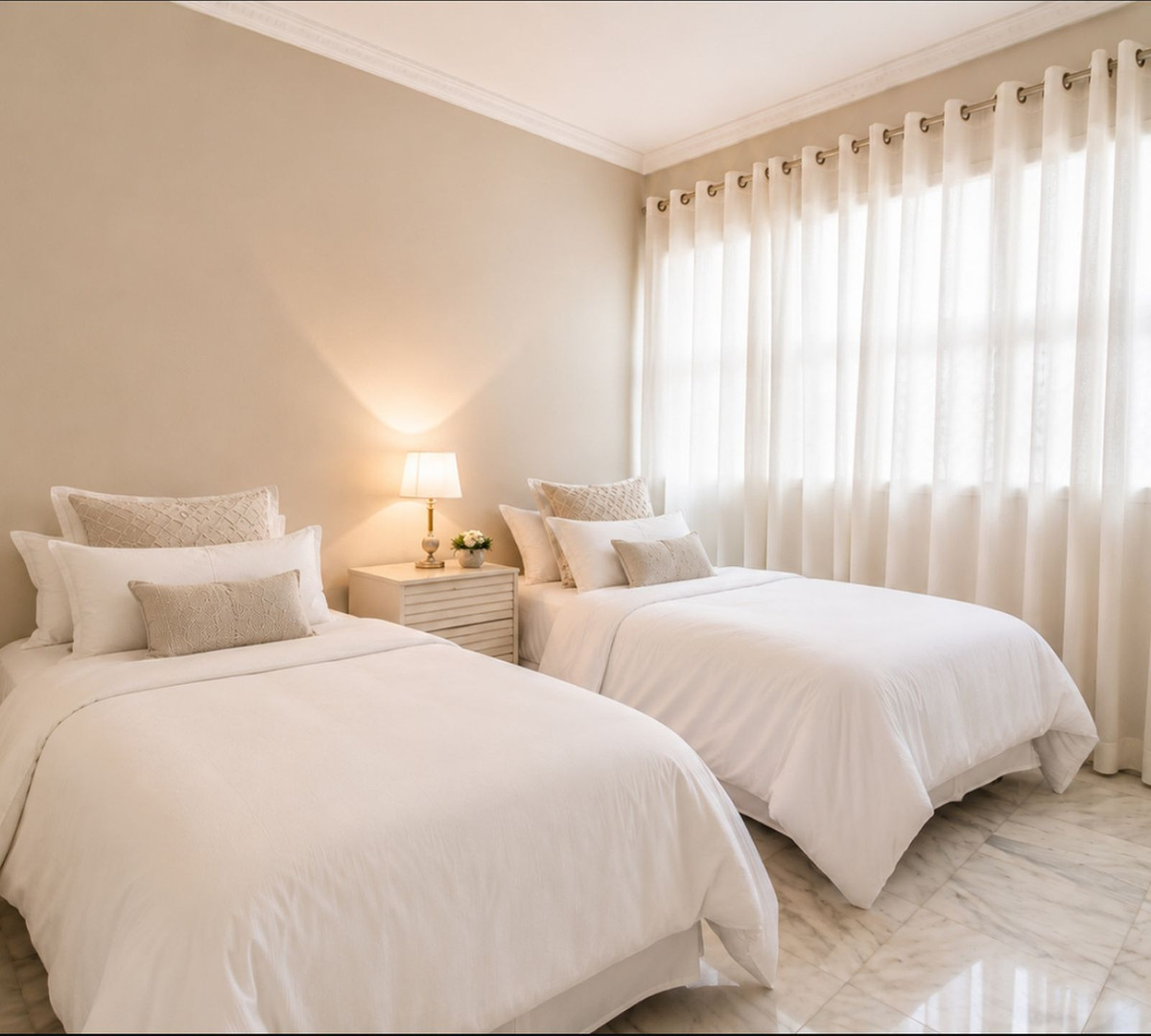 Duplex te koop in Estepona | 3 slaapkamers H5441479