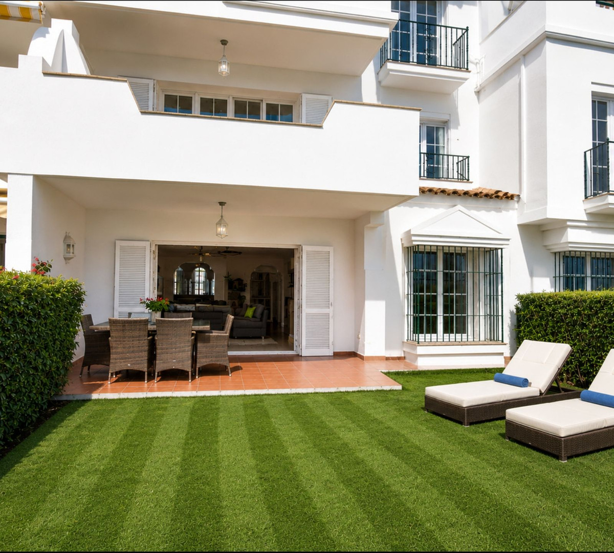 Duplex te koop in Estepona | 3 slaapkamers H5441479