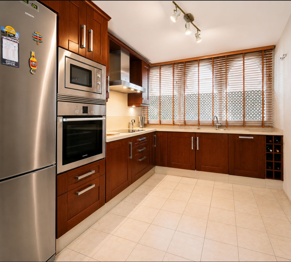 Duplex te koop in Estepona | 3 slaapkamers H5441479