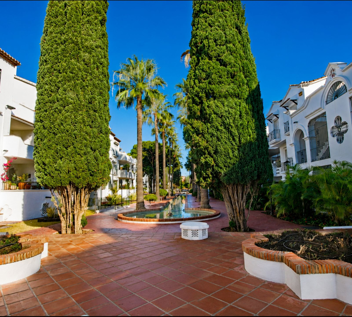 Duplex te koop in Estepona | 3 slaapkamers H5441479