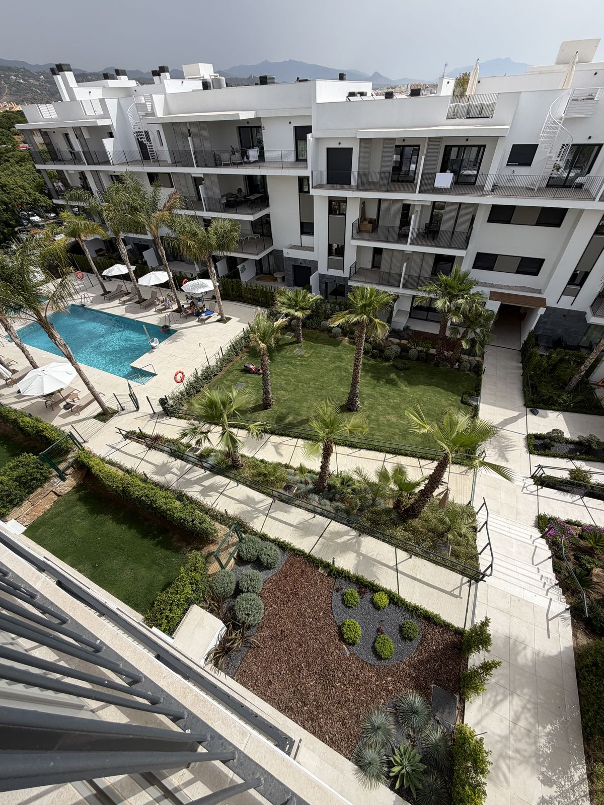 Appartement te koop in Estepona | 2 slaapkamers H5441944