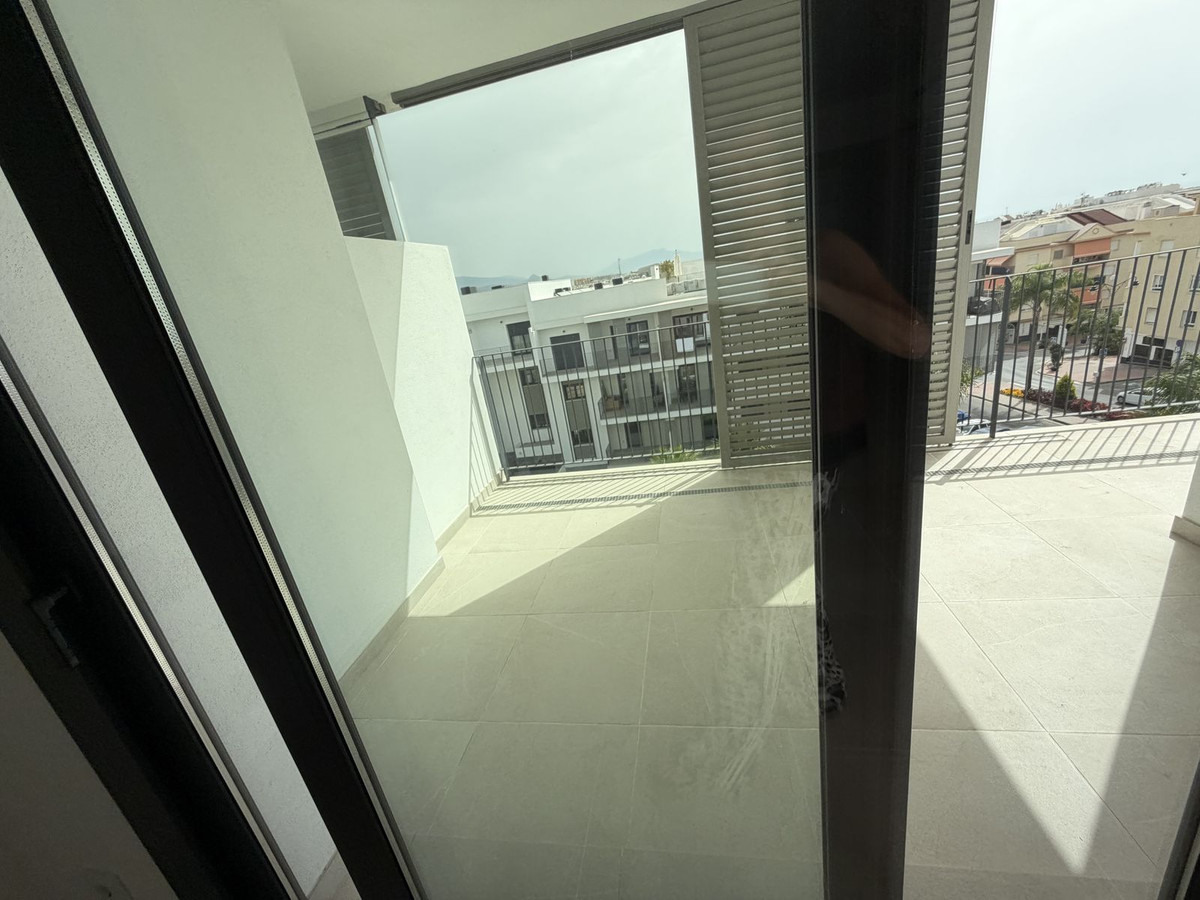 Appartement te koop in Estepona | 2 slaapkamers H5441944